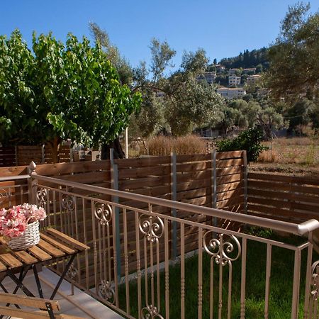 Levanda Cozy Apartments Apolpaina Екстер'єр фото