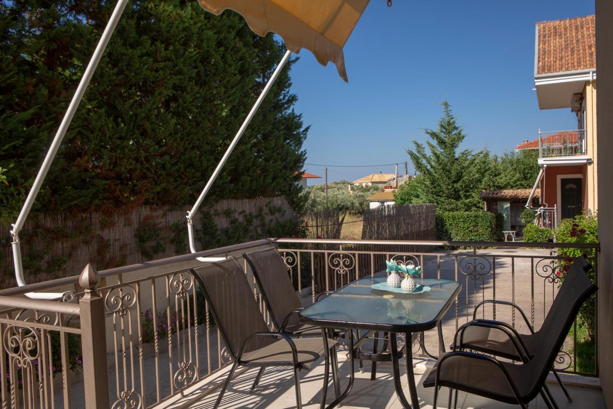 Levanda Cozy Apartments Apolpaina Екстер'єр фото