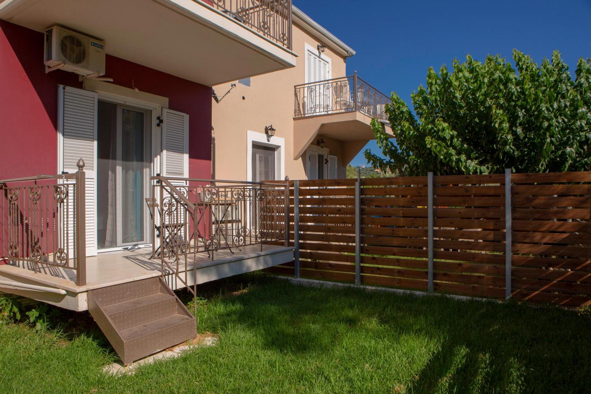 Levanda Cozy Apartments Apolpaina Екстер'єр фото